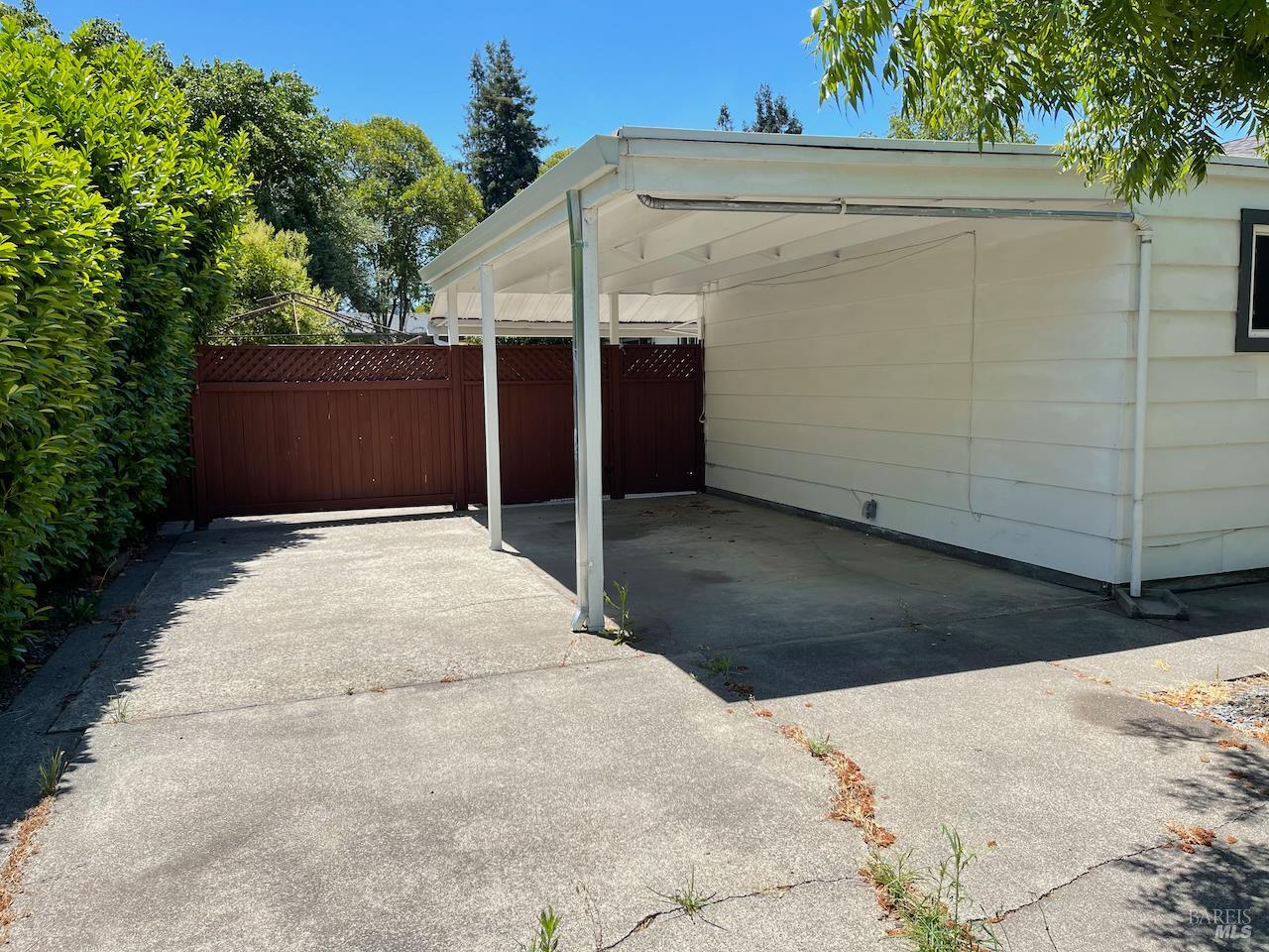 Detail Gallery Image 16 of 33 For 1690 Beaver St, Santa Rosa,  CA 95404 - – Beds | – Baths