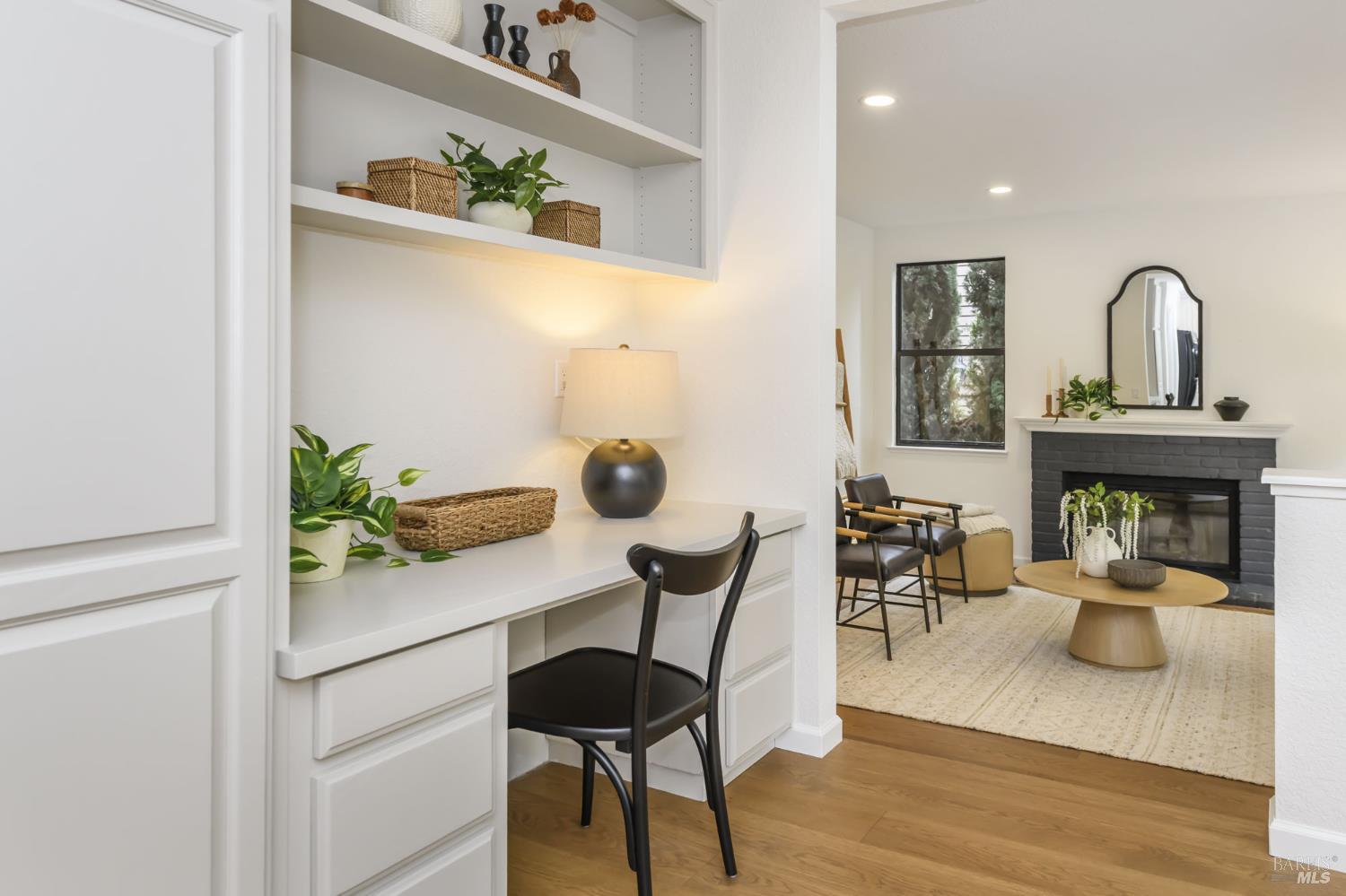 Detail Gallery Image 16 of 45 For 493 Fieldstone Dr, Novato,  CA 94945 - 4 Beds | 3 Baths