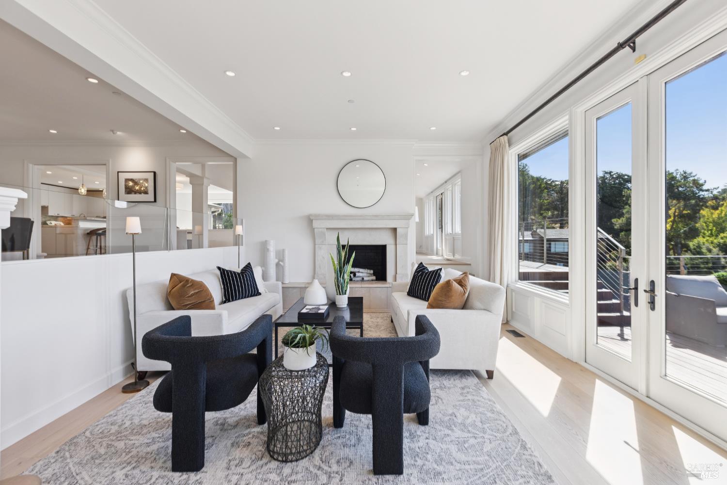 Detail Gallery Image 9 of 68 For 25 Mark Ter, Tiburon,  CA 94920 - 5 Beds | 4 Baths