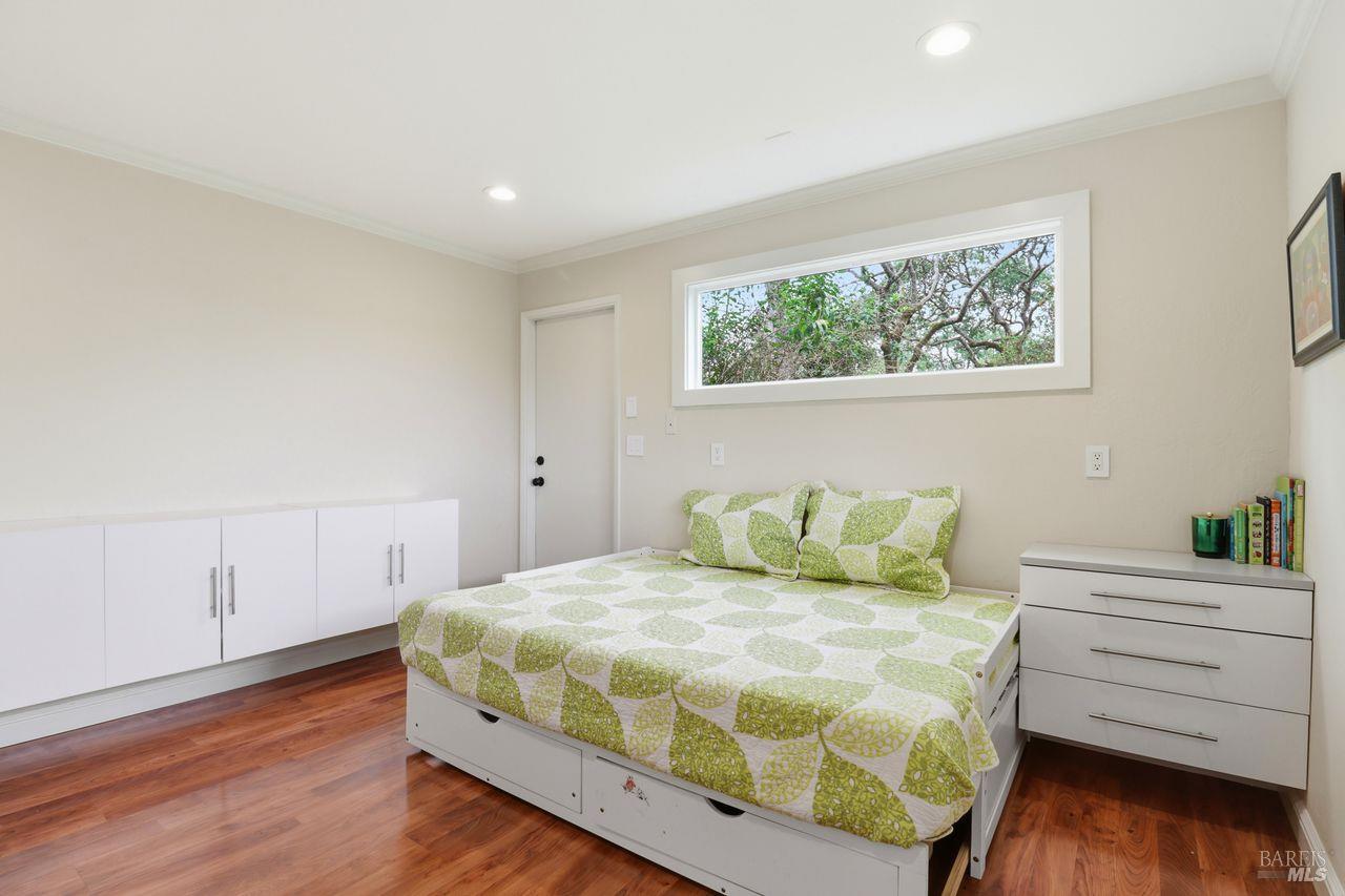 Detail Gallery Image 28 of 46 For 54 Manzanita Ave, Novato,  CA 94945 - 3 Beds | 2 Baths