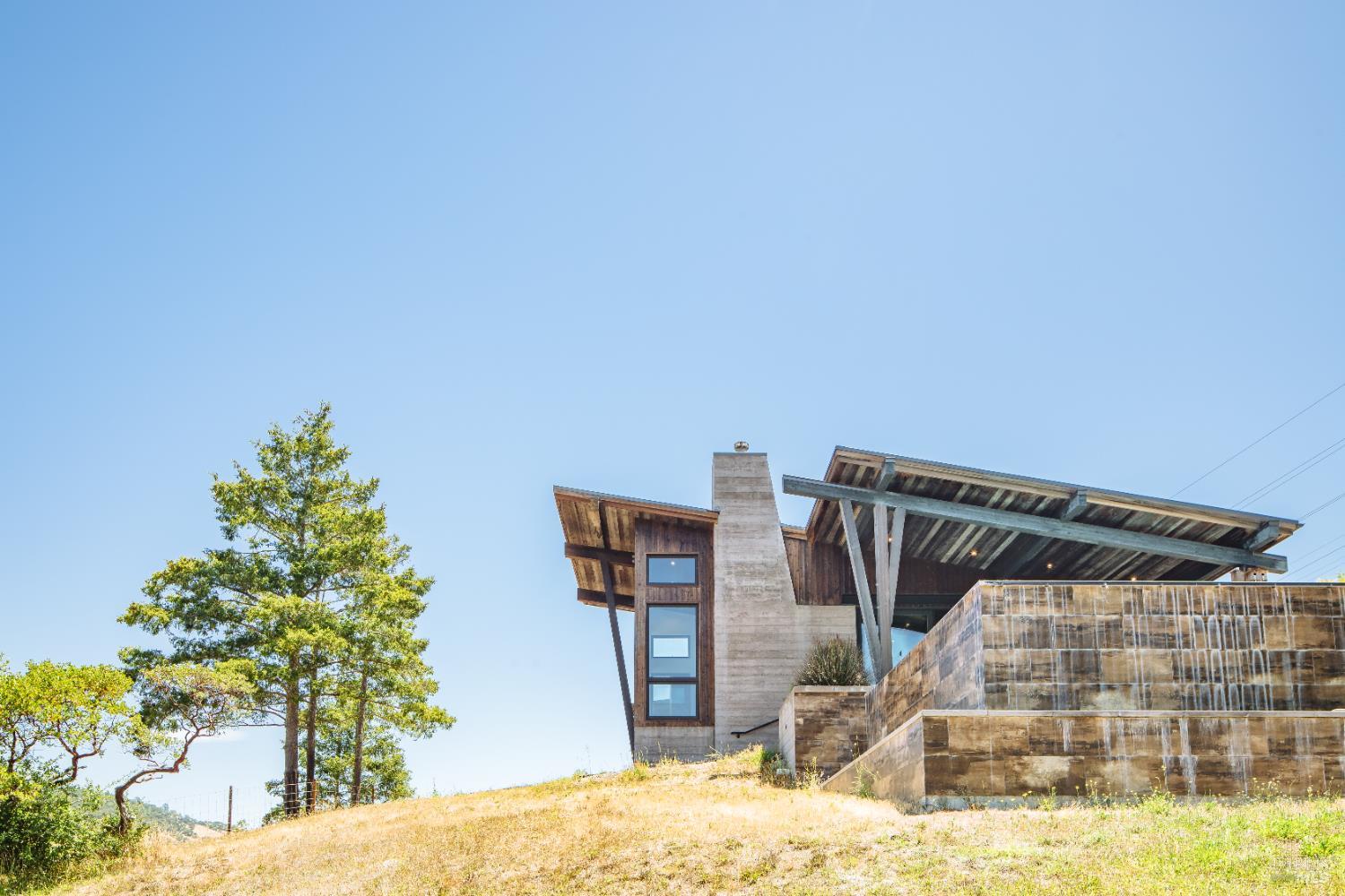 Detail Gallery Image 62 of 74 For 4125 Wallace Rd, Santa Rosa,  CA 95404 - 3 Beds | 4/1 Baths