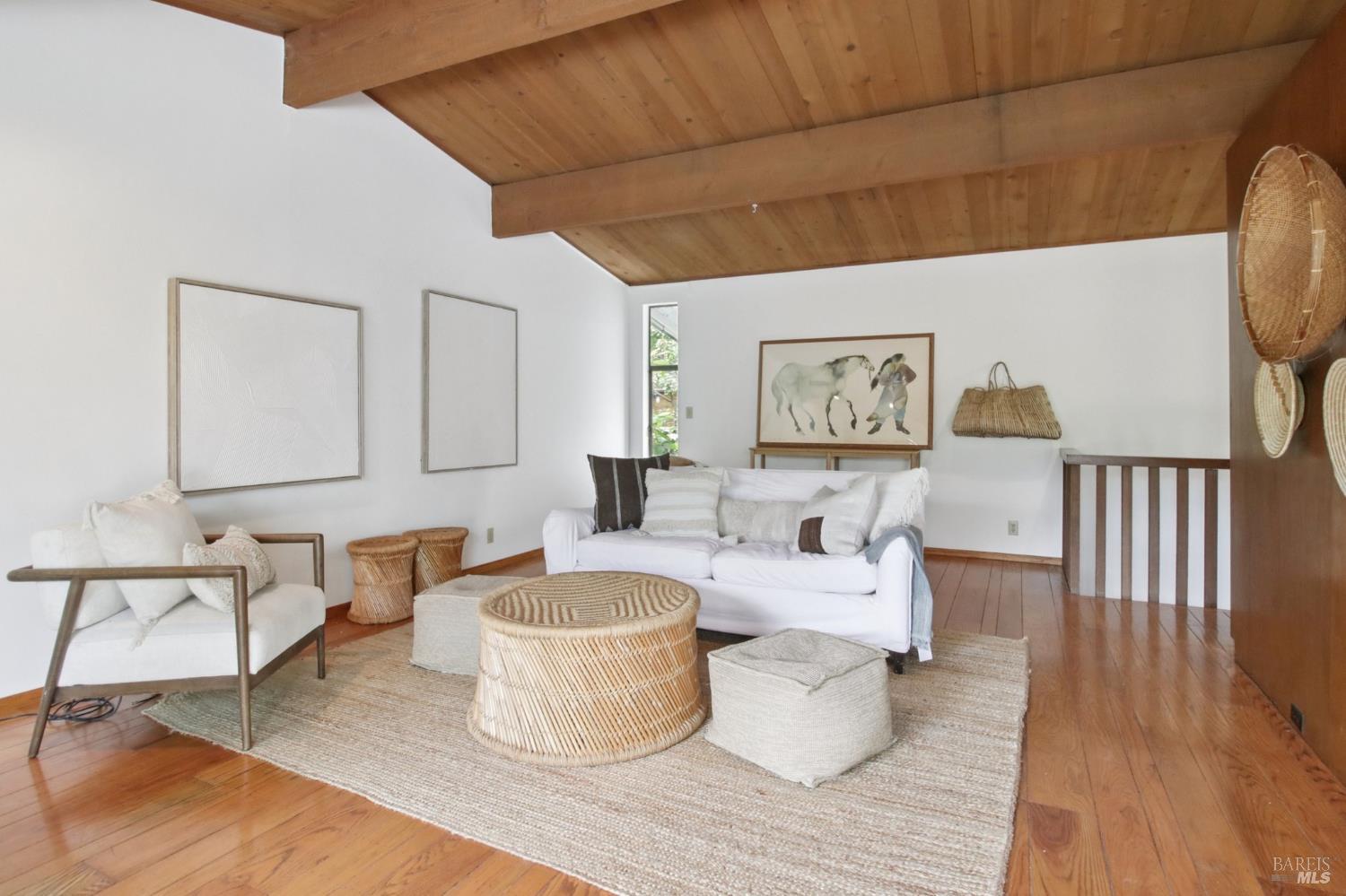 Detail Gallery Image 9 of 43 For 34 Fair Dr, San Rafael,  CA 94901 - 2 Beds | 1 Baths