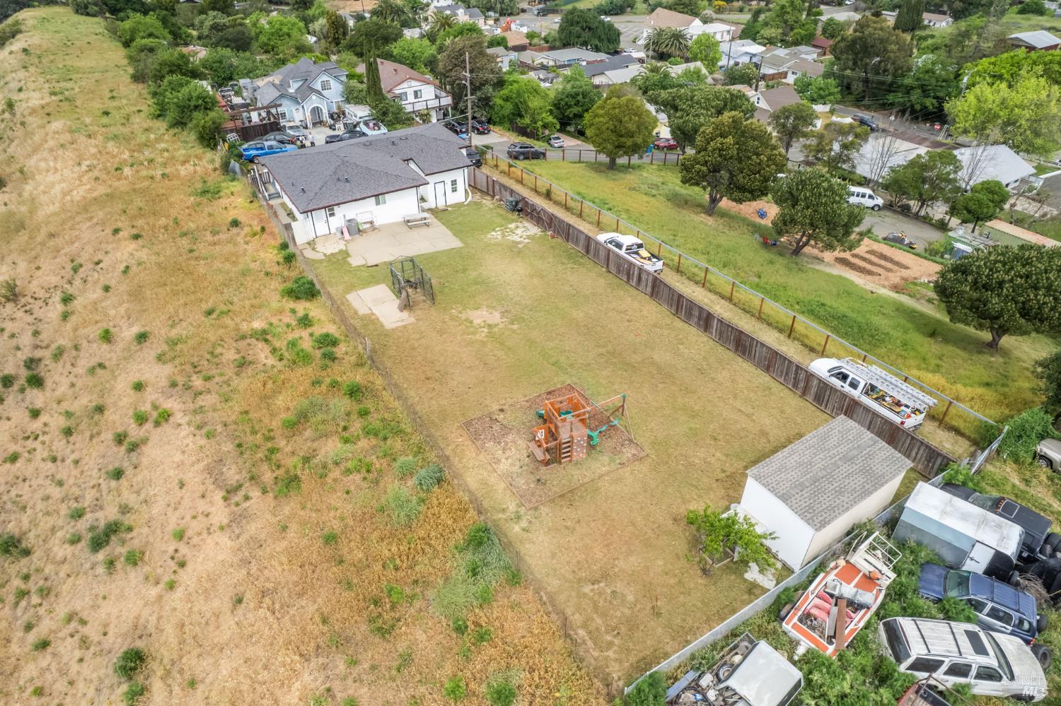 Detail Gallery Image 30 of 36 For 136 Renida St, Vallejo,  CA 94591 - 4 Beds | 3 Baths