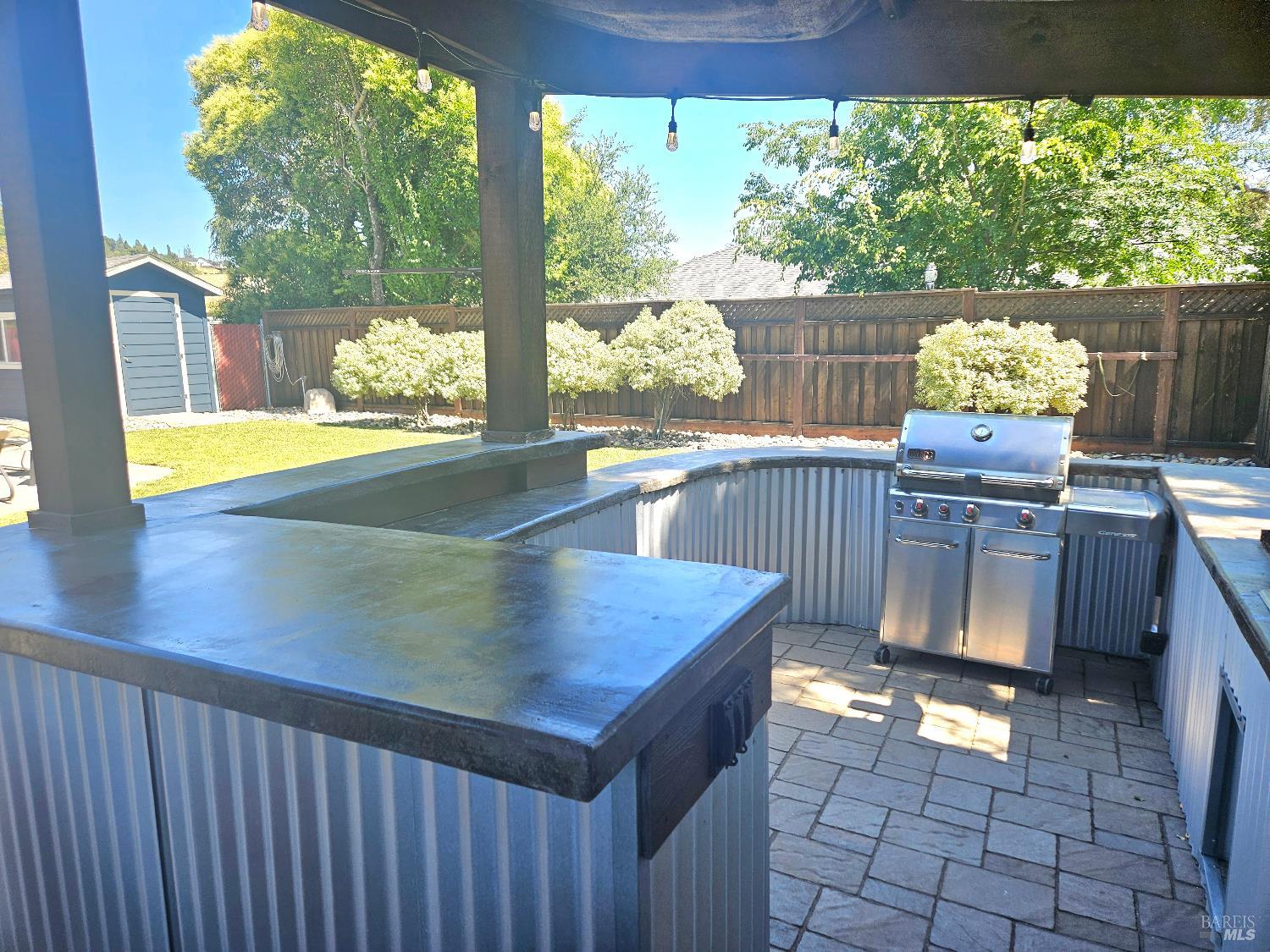 Detail Gallery Image 17 of 46 For 354 Wikiup Dr, Santa Rosa,  CA 95403 - 3 Beds | 2 Baths