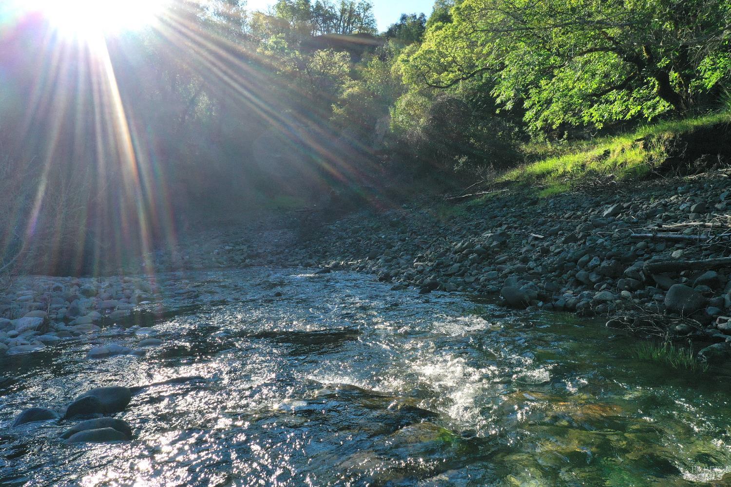 Detail Gallery Image 18 of 37 For 12950 Eagle Rock Rd, Hopland,  CA 95449 - – Beds | – Baths