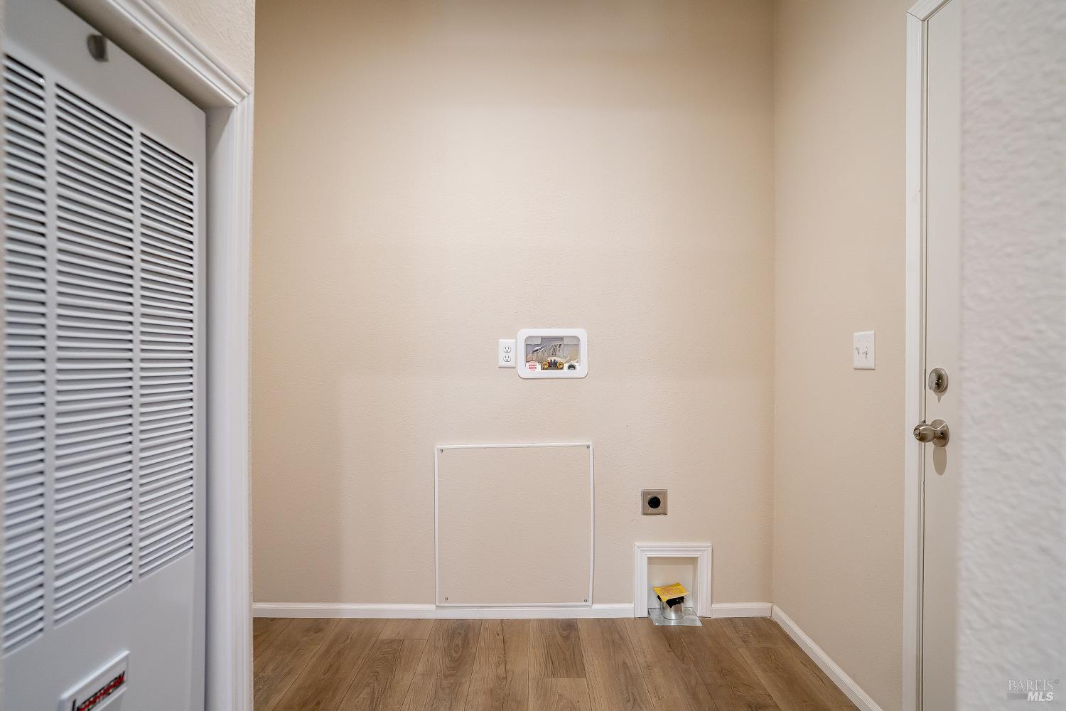 Detail Gallery Image 25 of 34 For 4101 Berryessa Knoxville Rd, Napa,  CA 94558 - 3 Beds | 2 Baths