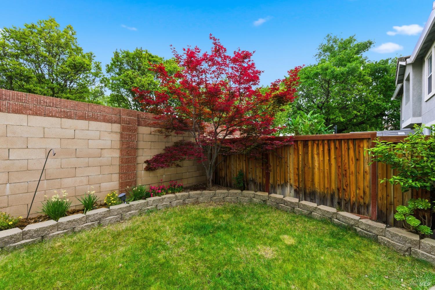 Detail Gallery Image 41 of 52 For 110 Chimney Rock Dr, Vacaville,  CA 95687 - 3 Beds | 2/1 Baths