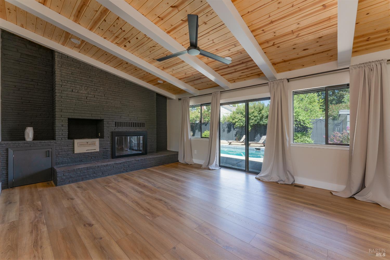 Detail Gallery Image 19 of 40 For 788 Walnut Ave, Ukiah,  CA 95482 - 3 Beds | 3/2 Baths
