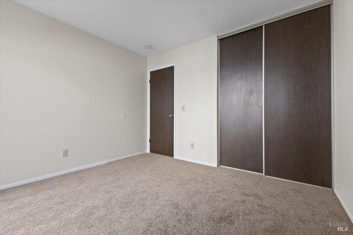 Detail Gallery Image 20 of 37 For 920 Shady Oak Dr, Santa Rosa,  CA 95404 - 3 Beds | 2 Baths