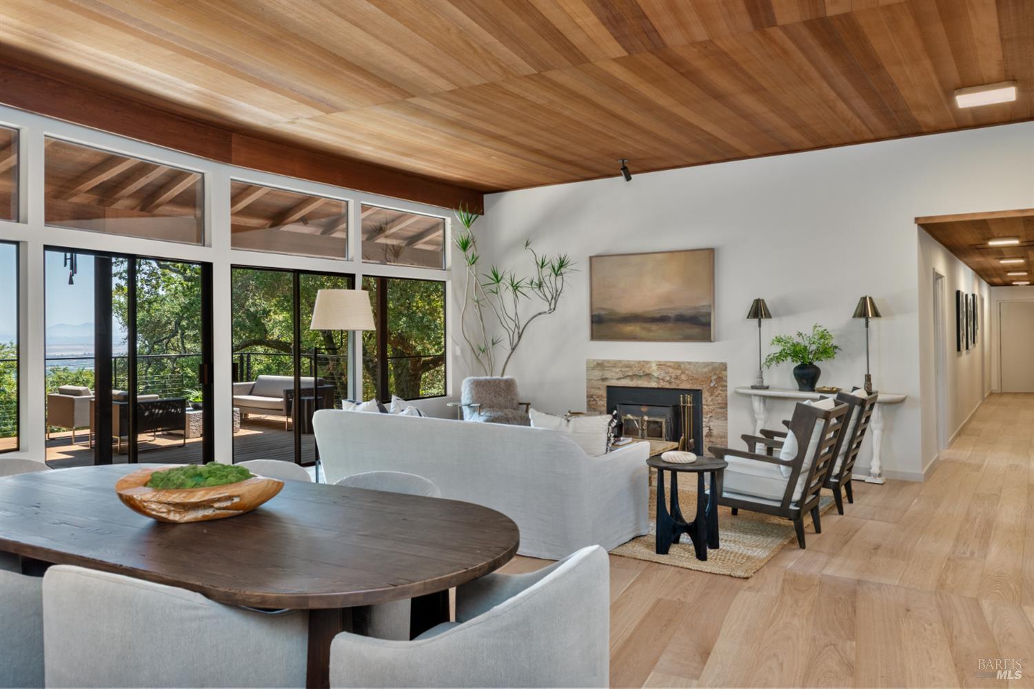 Front Image Thumbnail for BA326026670