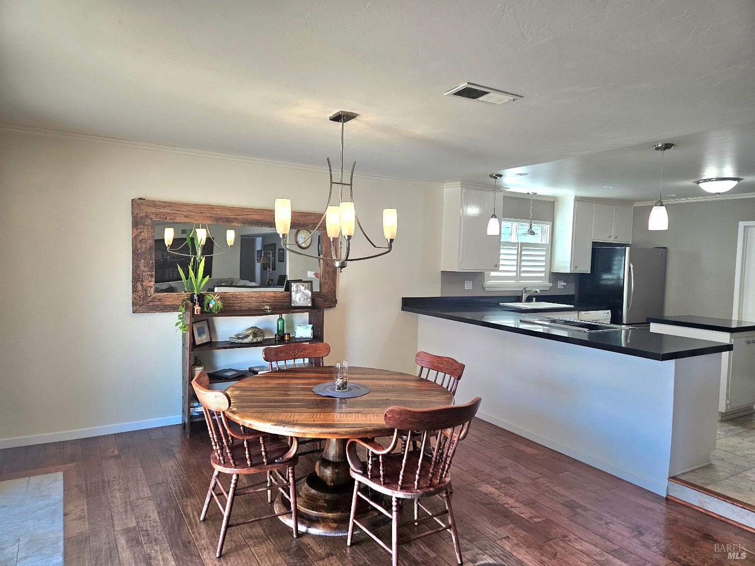 Detail Gallery Image 26 of 46 For 354 Wikiup Dr, Santa Rosa,  CA 95403 - 3 Beds | 2 Baths