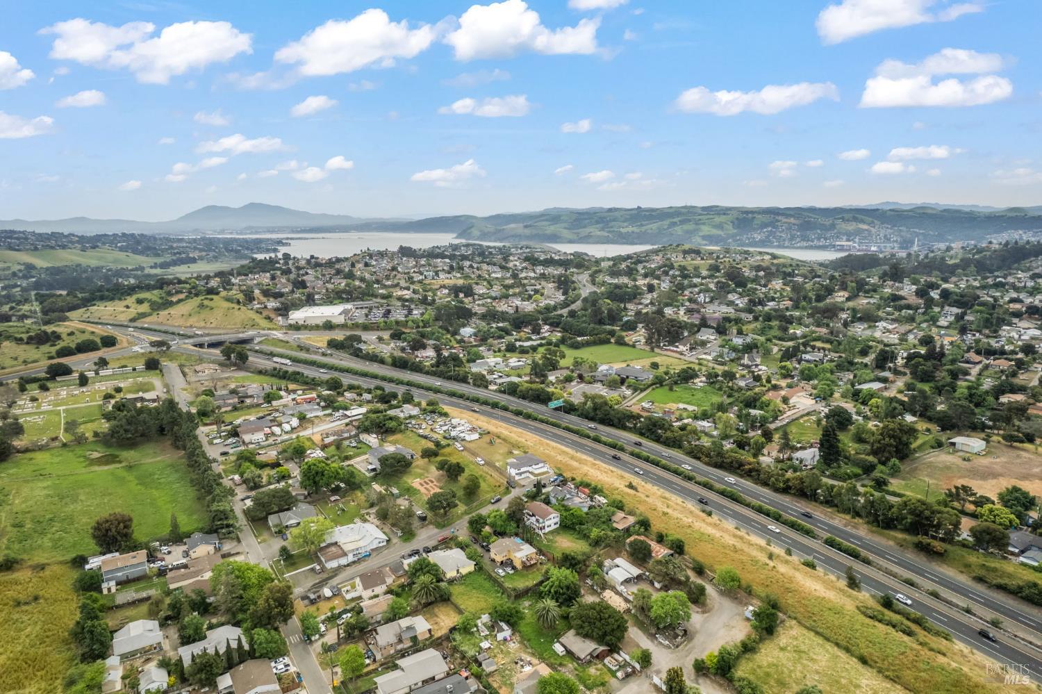 Detail Gallery Image 28 of 36 For 136 Renida St, Vallejo,  CA 94591 - 4 Beds | 3 Baths