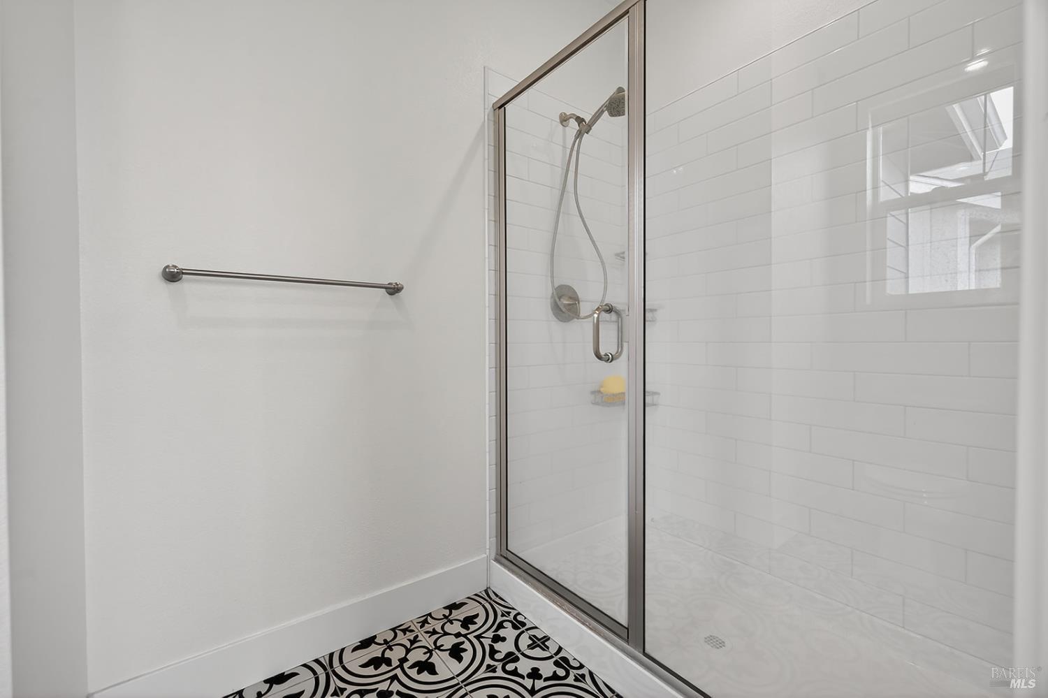 Detail Gallery Image 17 of 38 For 1145 Portello Ln, Windsor,  CA 95492 - 3 Beds | 3 Baths