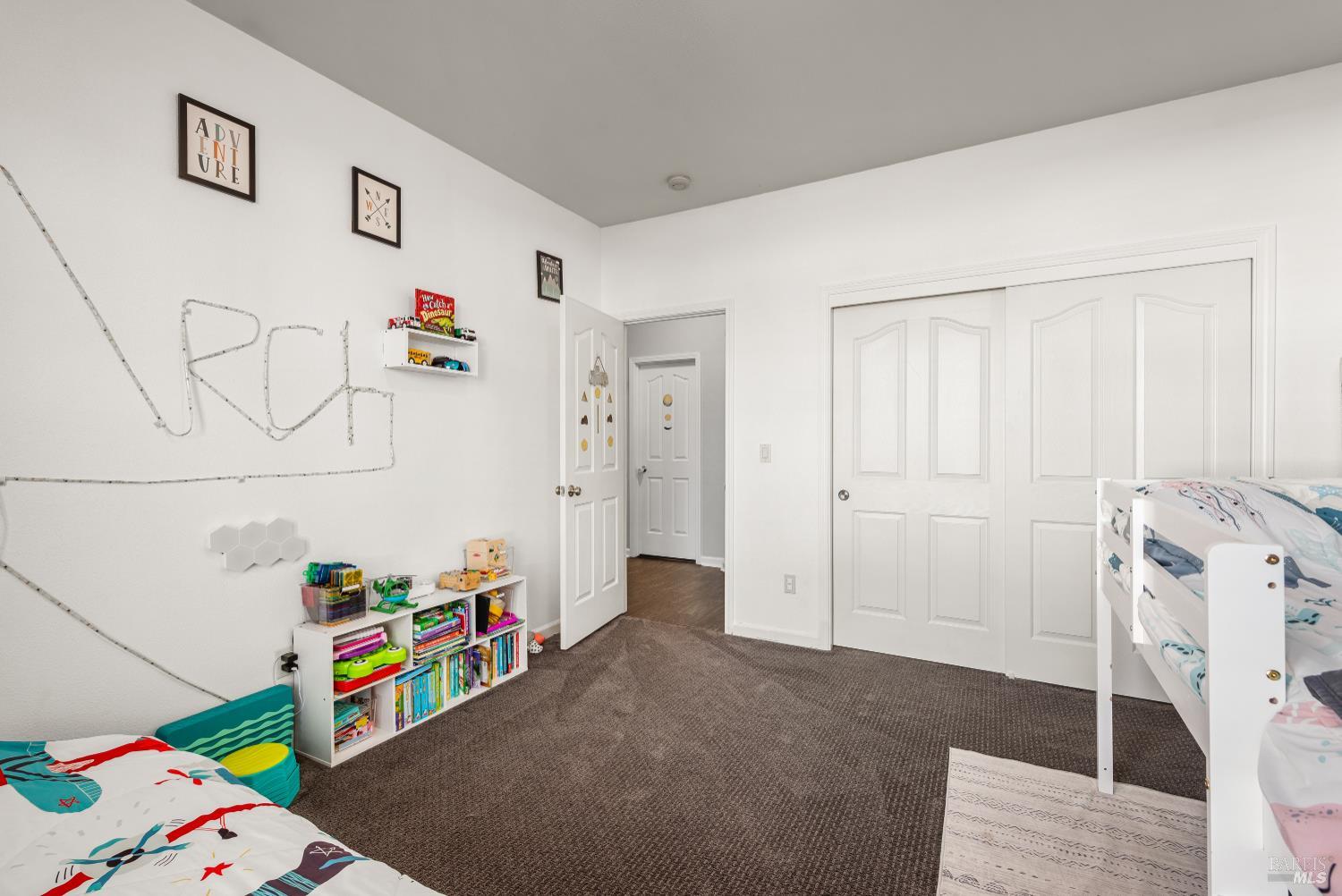 Detail Gallery Image 17 of 37 For 18094 Spyglass Rd, Hidden Valley Lake,  CA 95467 - 3 Beds | 2 Baths