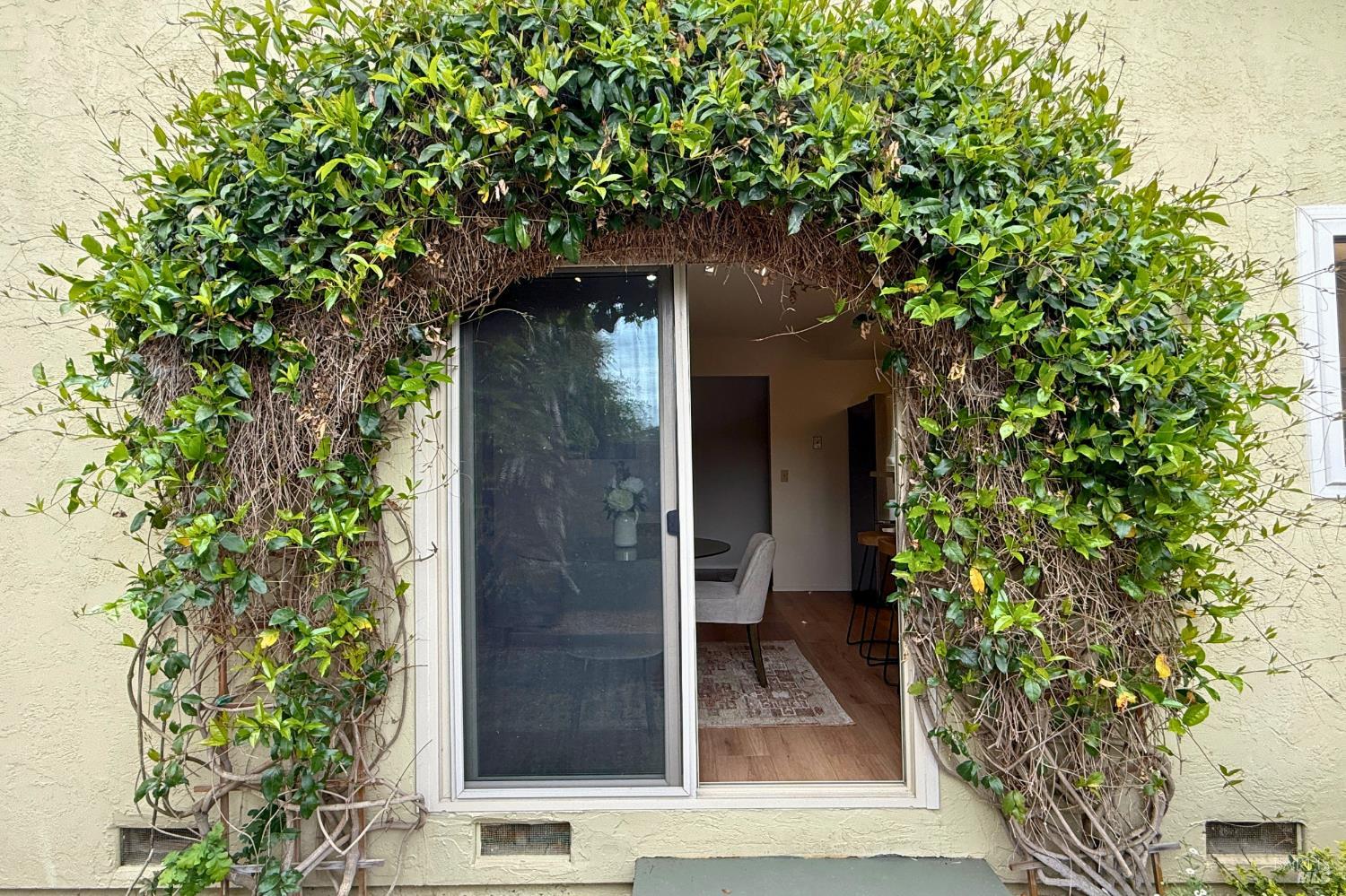 Detail Gallery Image 9 of 29 For 20714 Temelec Dr, Sonoma,  CA 95476 - 2 Beds | 2 Baths