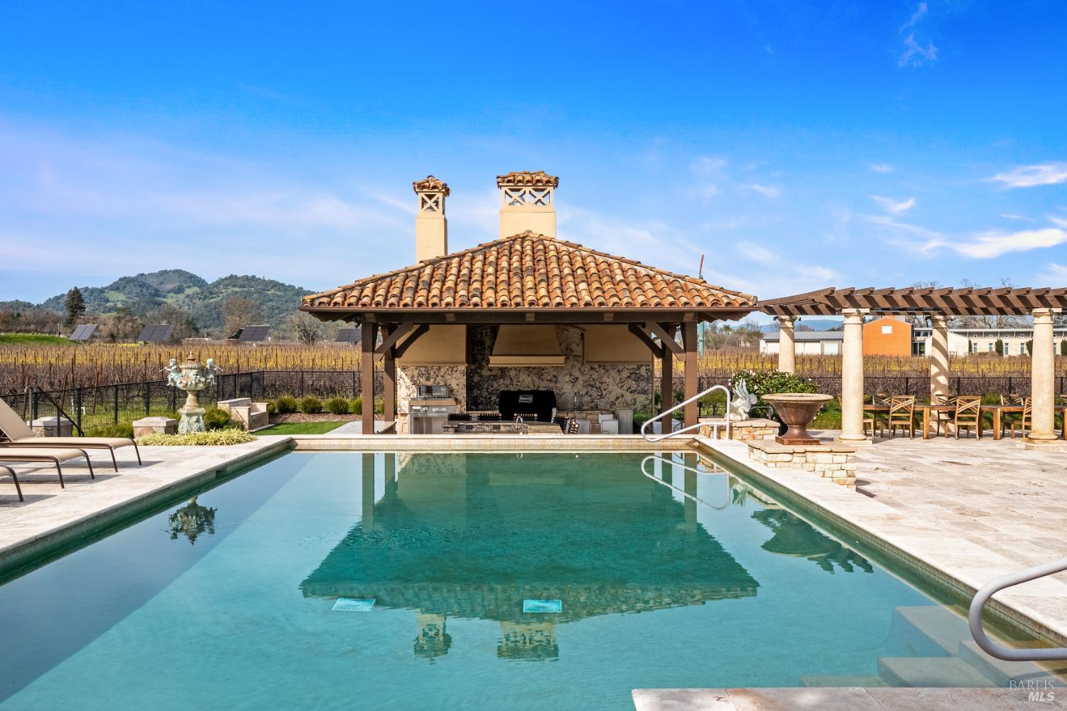 Detail Gallery Image 55 of 74 For 21 Vista Ranch Rd, Napa,  CA 94558 - 4 Beds | 4/1 Baths