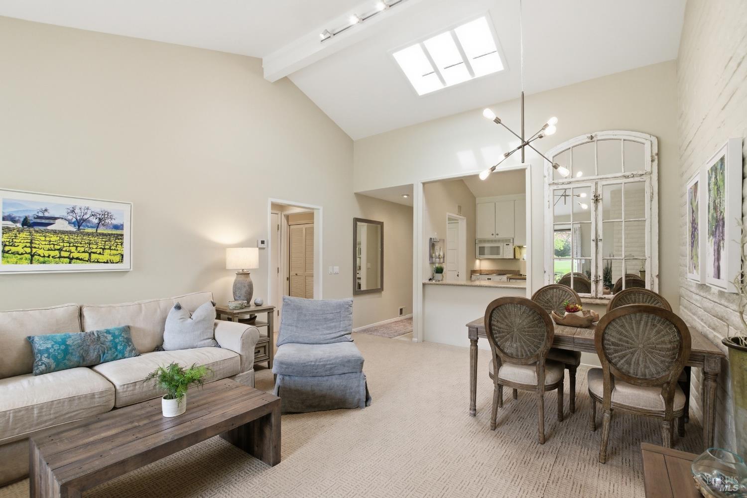 Detail Gallery Image 15 of 49 For 13 Fairways Dr, Napa,  CA 94558 - 2 Beds | 2 Baths