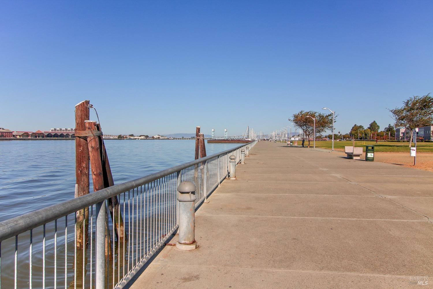 Detail Gallery Image 8 of 11 For 1821 Marin St, Vallejo,  CA 94590 - – Beds | – Baths