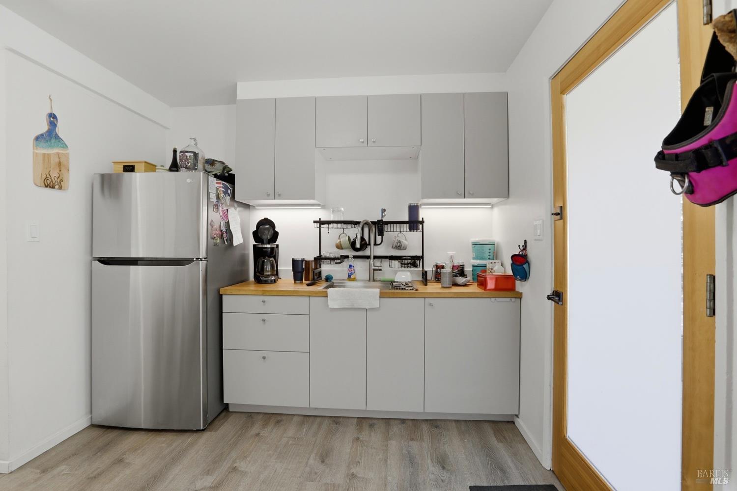 Detail Gallery Image 6 of 31 For 10 Pedrini Way, Lagunitas,  CA 94938 - 4 Beds | 2 Baths