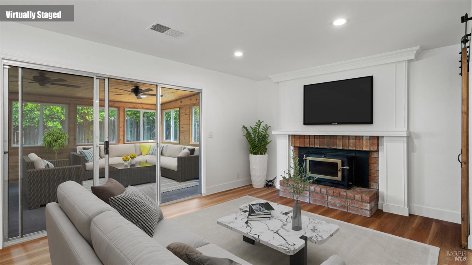 Detail Gallery Image 16 of 54 For 287 N Alamo Dr, Vacaville,  CA 95688 - 4 Beds | 2/1 Baths