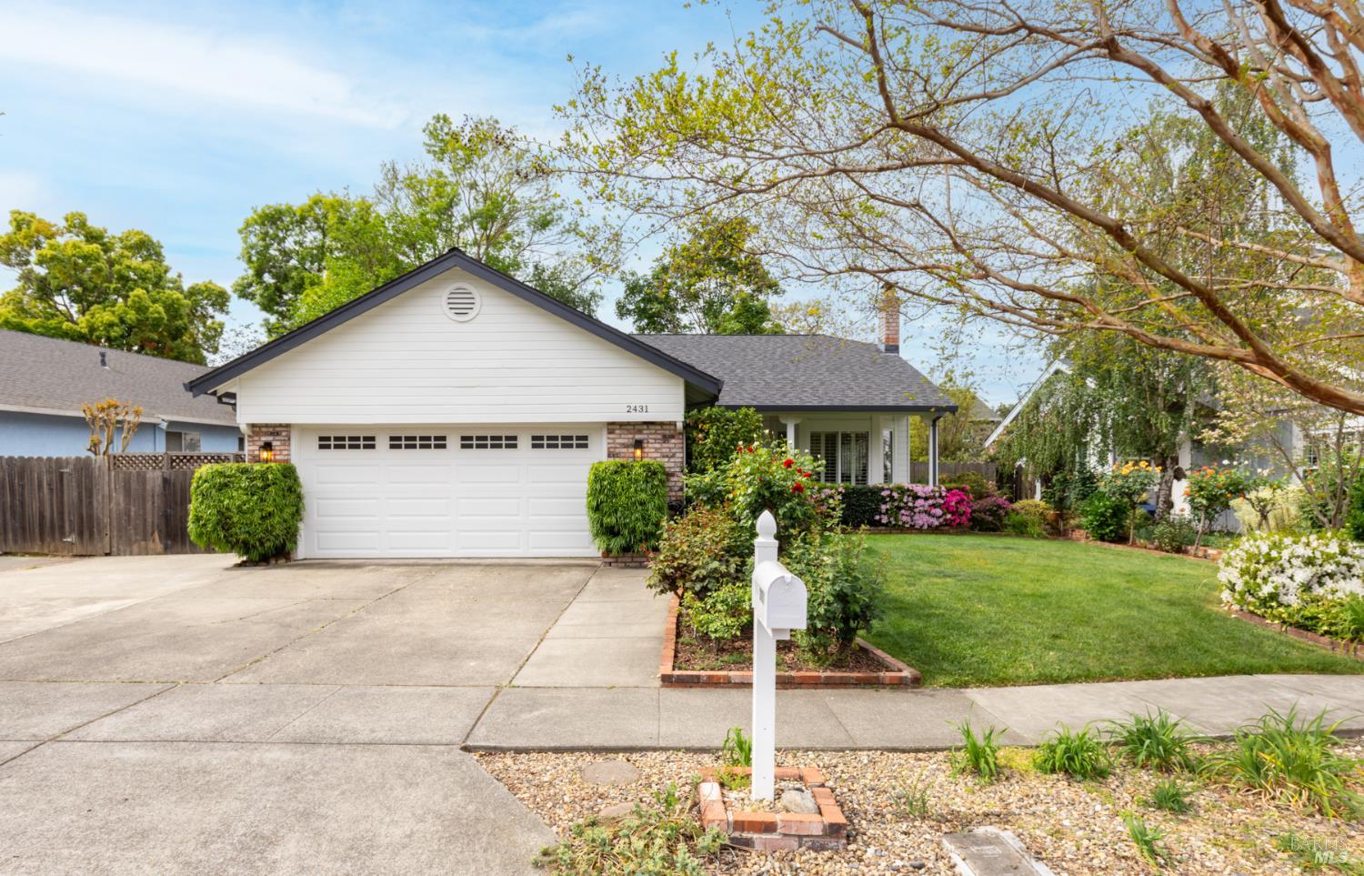 Detail Gallery Image 50 of 54 For 2431 Shoreline Dr, Napa,  CA 94558 - 3 Beds | 2 Baths