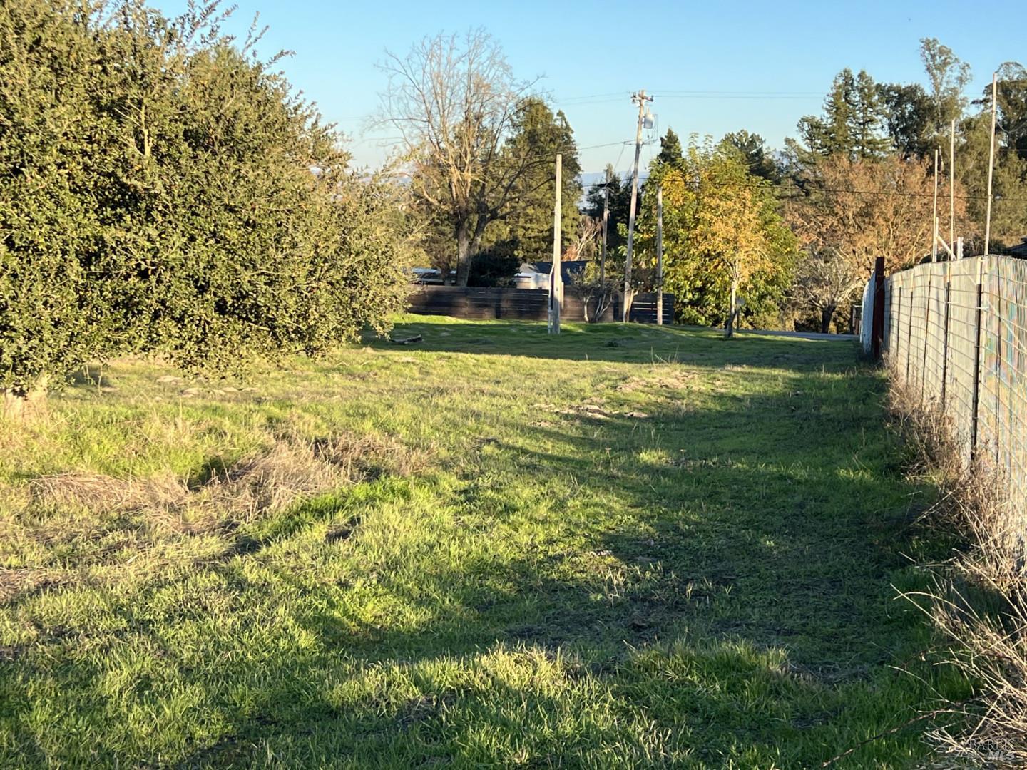 Detail Gallery Image 3 of 6 For 4720 Paulsen Ln, Sebastopol,  CA 95472 - – Beds | – Baths