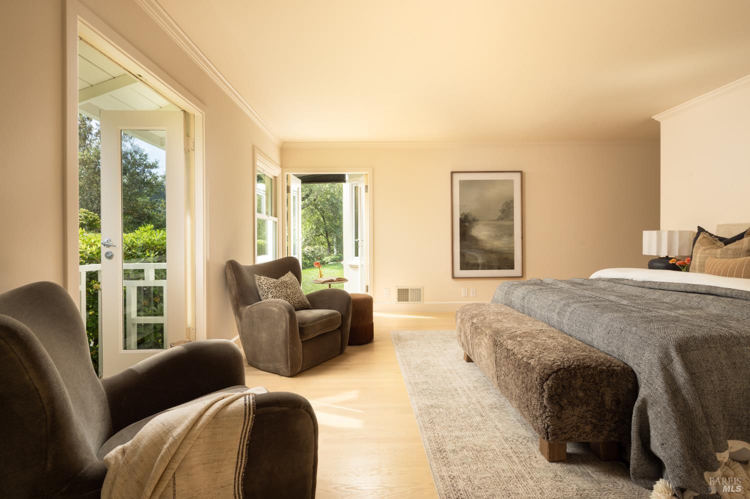 Detail Gallery Image 14 of 27 For 450 Woodland Rd, Kentfield,  CA 94904 - 4 Beds | 4 Baths