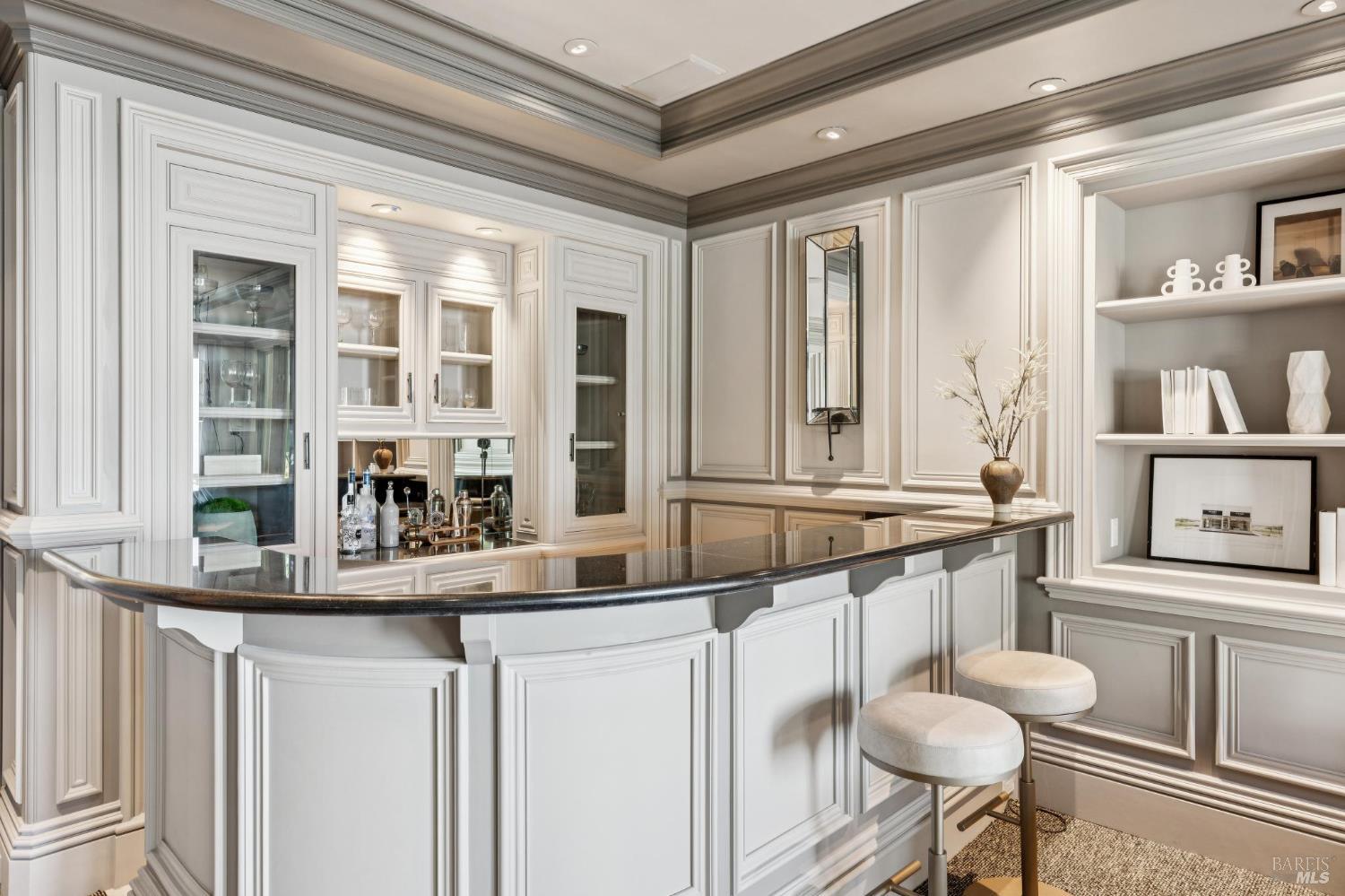 Detail Gallery Image 75 of 96 For 44 Marin Bay Park Ct, San Rafael,  CA 94901 - 5 Beds | 5/1 Baths