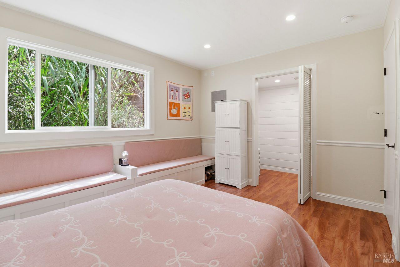 Detail Gallery Image 26 of 46 For 54 Manzanita Ave, Novato,  CA 94945 - 3 Beds | 2 Baths