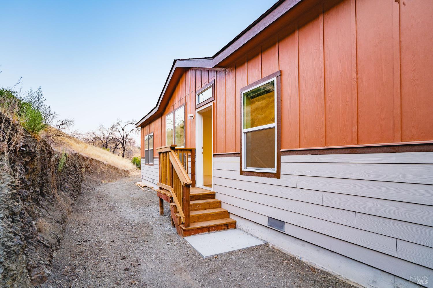 Detail Gallery Image 9 of 34 For 4101 Berryessa Knoxville Rd, Napa,  CA 94558 - 3 Beds | 2 Baths