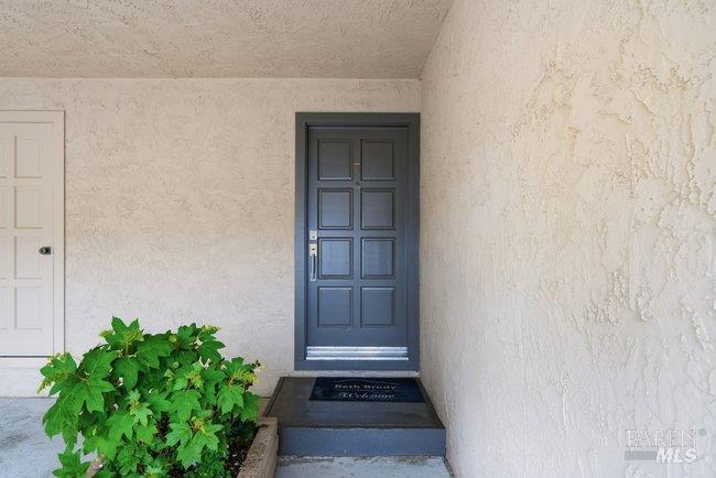 Detail Gallery Image 3 of 50 For 10 Catalpa Ave #7,  Mill Valley,  CA 94941 - 2 Beds | 1 Baths