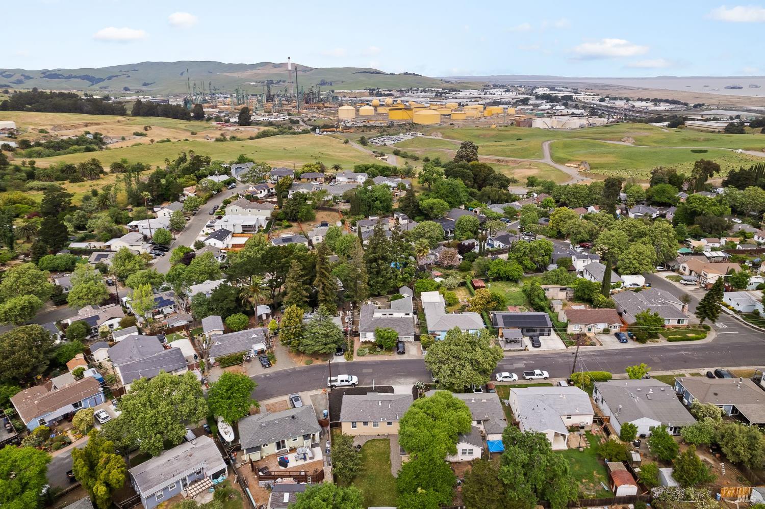 Detail Gallery Image 32 of 34 For 218 Hillcrest Ave, Benicia,  CA 94510 - 2 Beds | 1 Baths