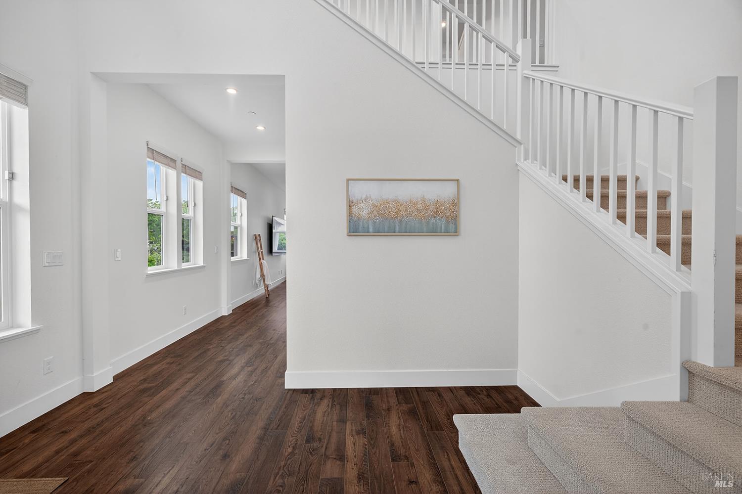 Detail Gallery Image 13 of 38 For 1145 Portello Ln, Windsor,  CA 95492 - 3 Beds | 3 Baths