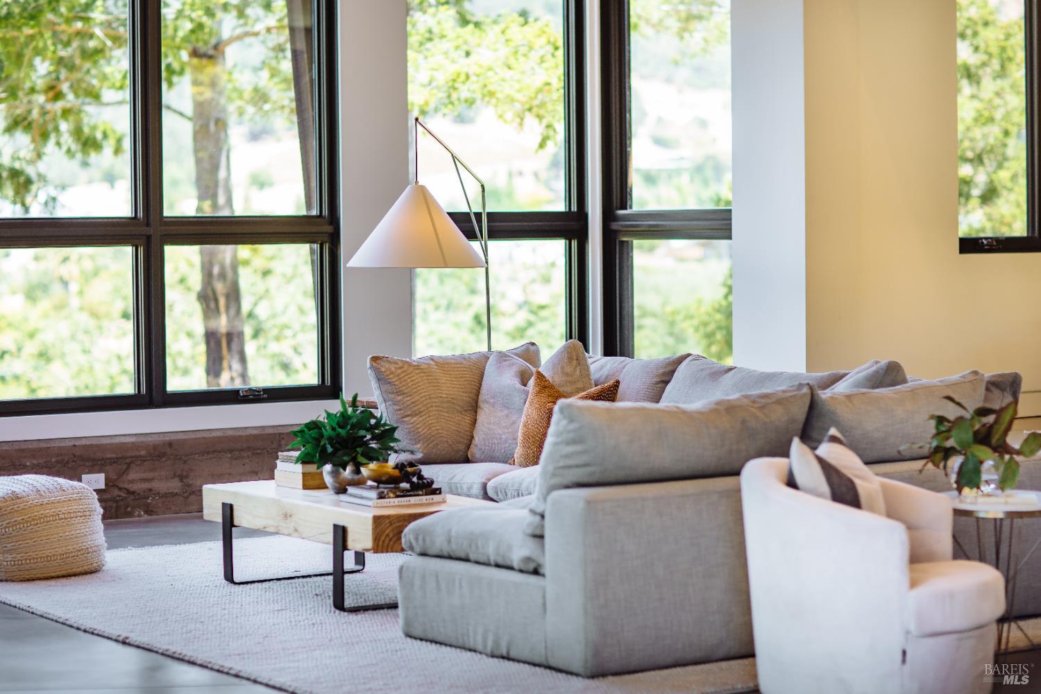 Detail Gallery Image 24 of 74 For 4125 Wallace Rd, Santa Rosa,  CA 95404 - 3 Beds | 4/1 Baths