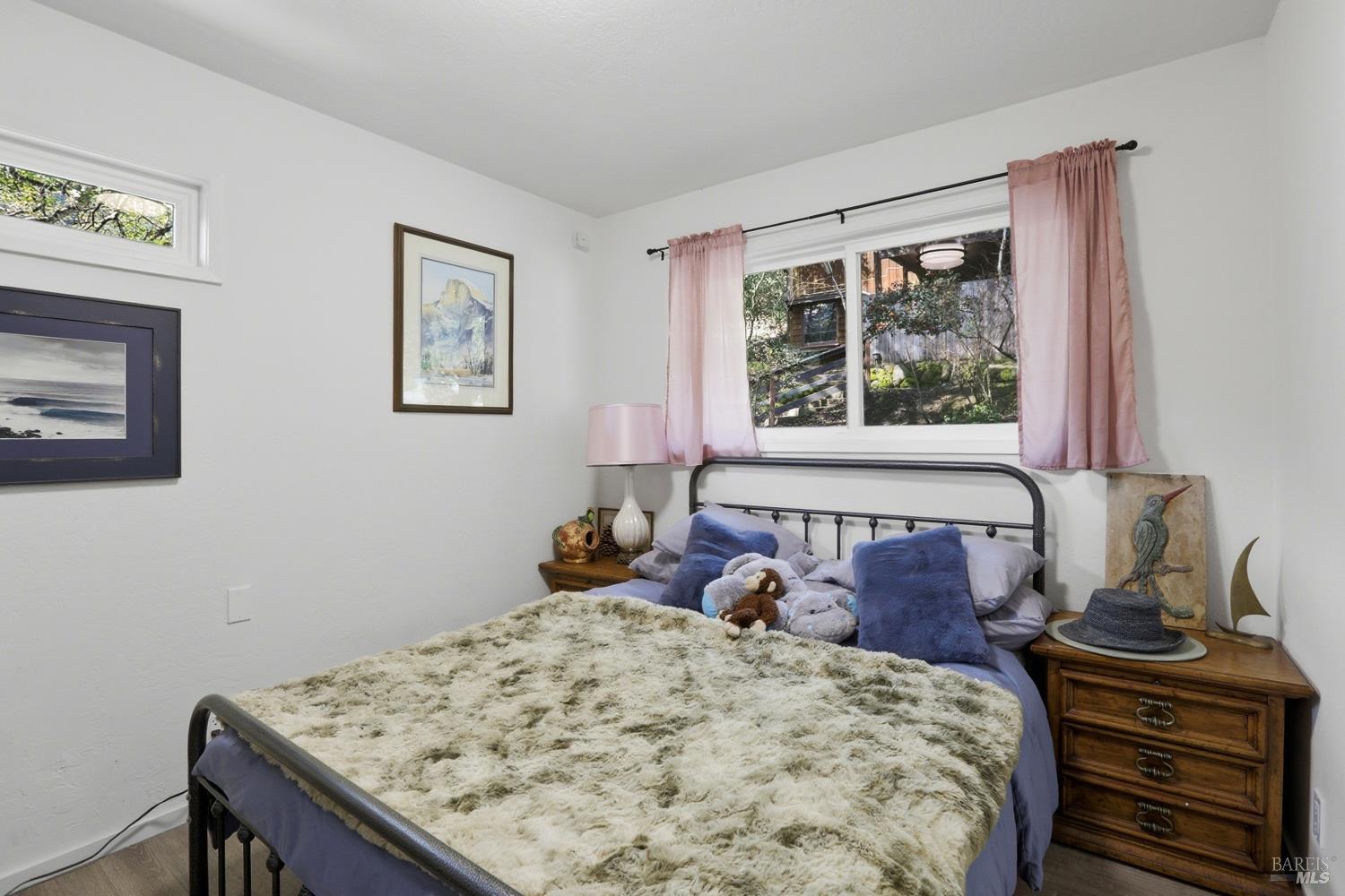 Detail Gallery Image 15 of 31 For 10 Pedrini Way, Lagunitas,  CA 94938 - 4 Beds | 2 Baths