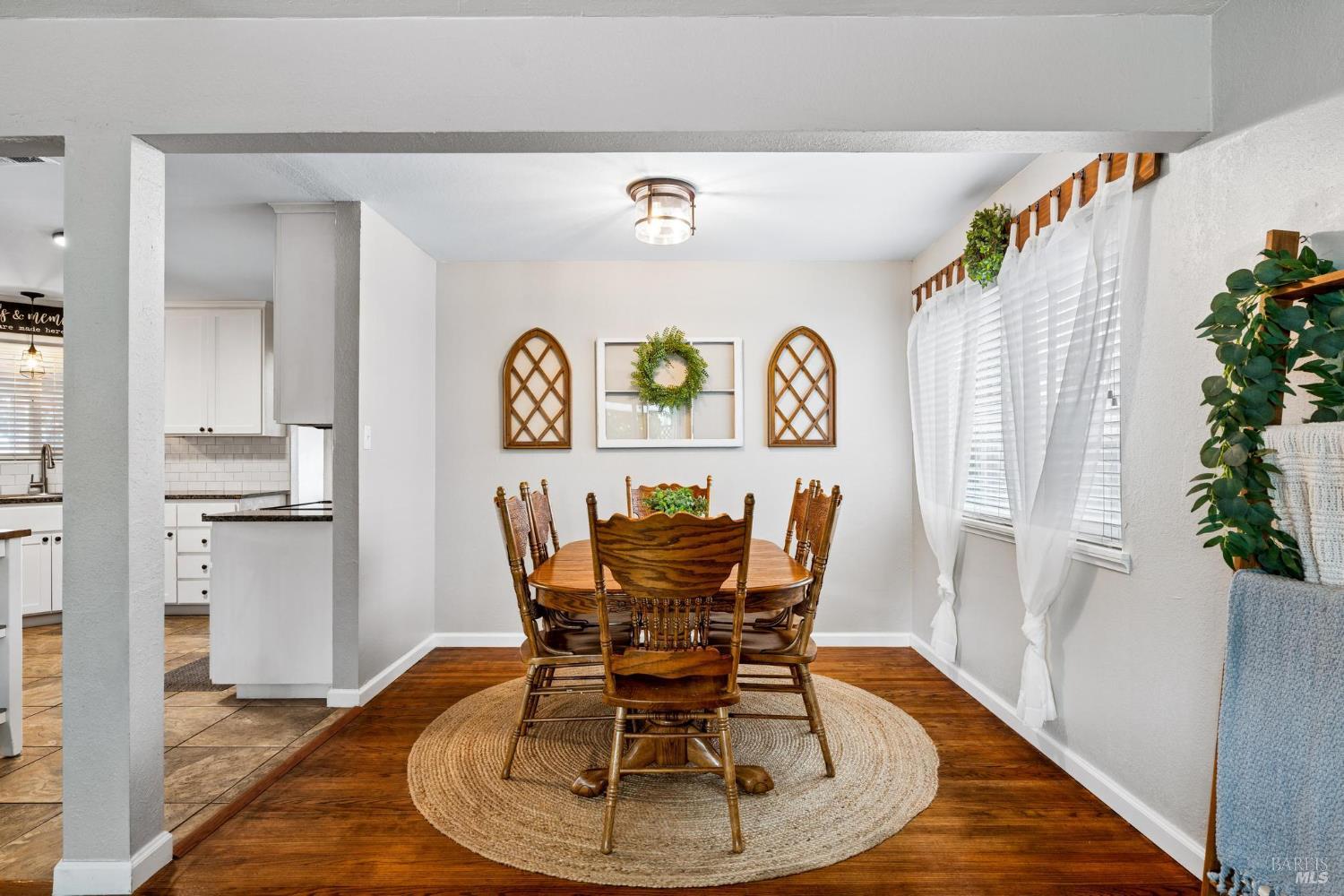 Detail Gallery Image 15 of 30 For 100 Anita Ct, Vacaville,  CA 95688 - 3 Beds | 2 Baths