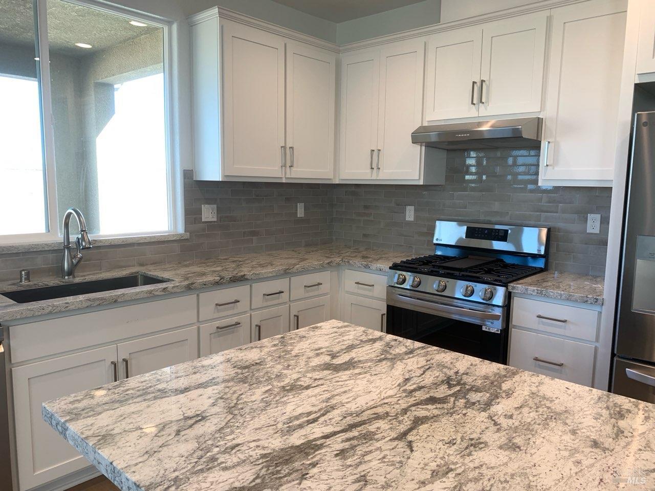 Detail Gallery Image 2 of 13 For 2424 Revival Ln, Rio Vista,  CA 94571 - 2 Beds | 2 Baths