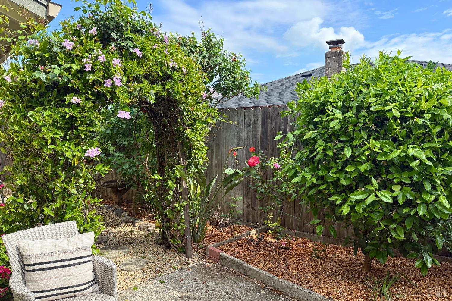 Detail Gallery Image 19 of 29 For 20714 Temelec Dr, Sonoma,  CA 95476 - 2 Beds | 2 Baths