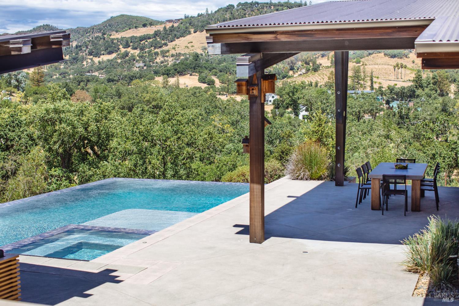 Detail Gallery Image 30 of 74 For 4125 Wallace Rd, Santa Rosa,  CA 95404 - 3 Beds | 4/1 Baths