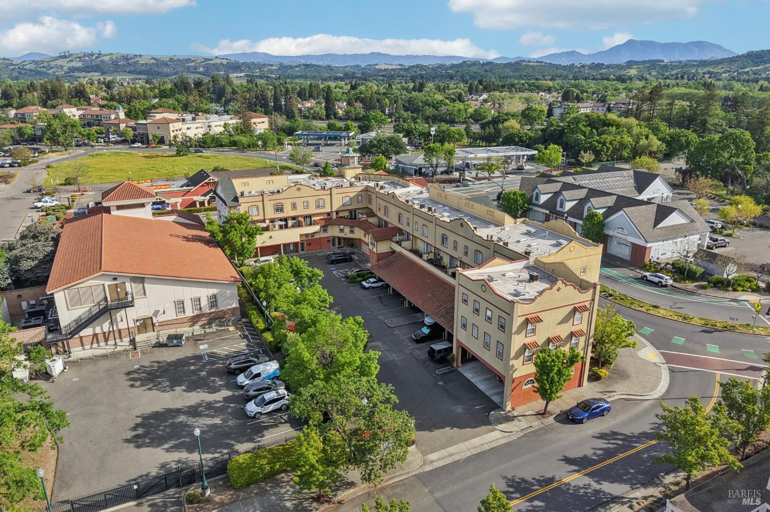 Detail Gallery Image 42 of 45 For 43 Johnson St, Windsor,  CA 95492 - 3 Beds | 2/1 Baths