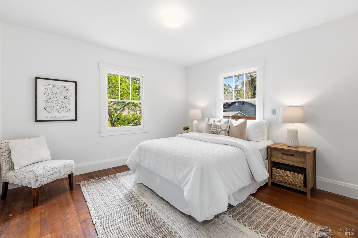 Detail Gallery Image 8 of 34 For 31 Rowland Ct, San Anselmo,  CA 94960 - 3 Beds | 1 Baths