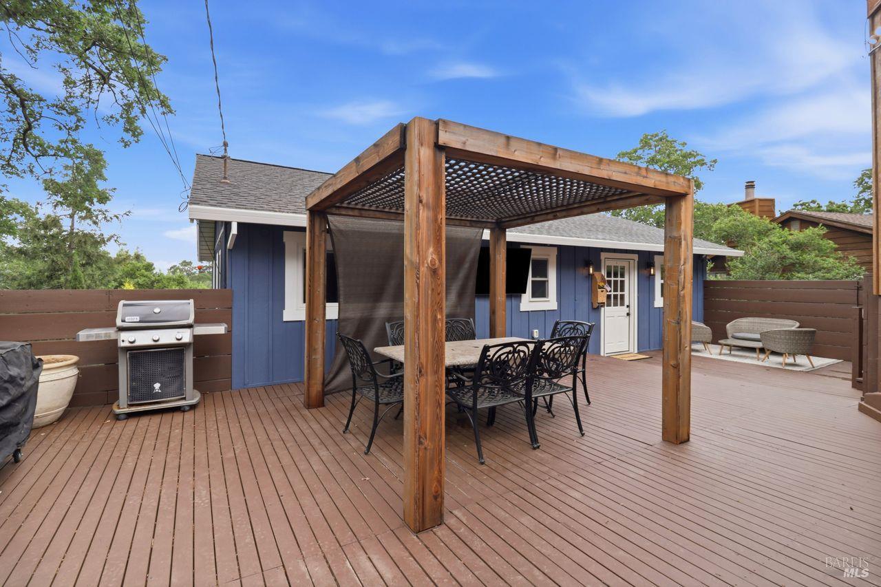 Detail Gallery Image 40 of 46 For 54 Manzanita Ave, Novato,  CA 94945 - 3 Beds | 2 Baths