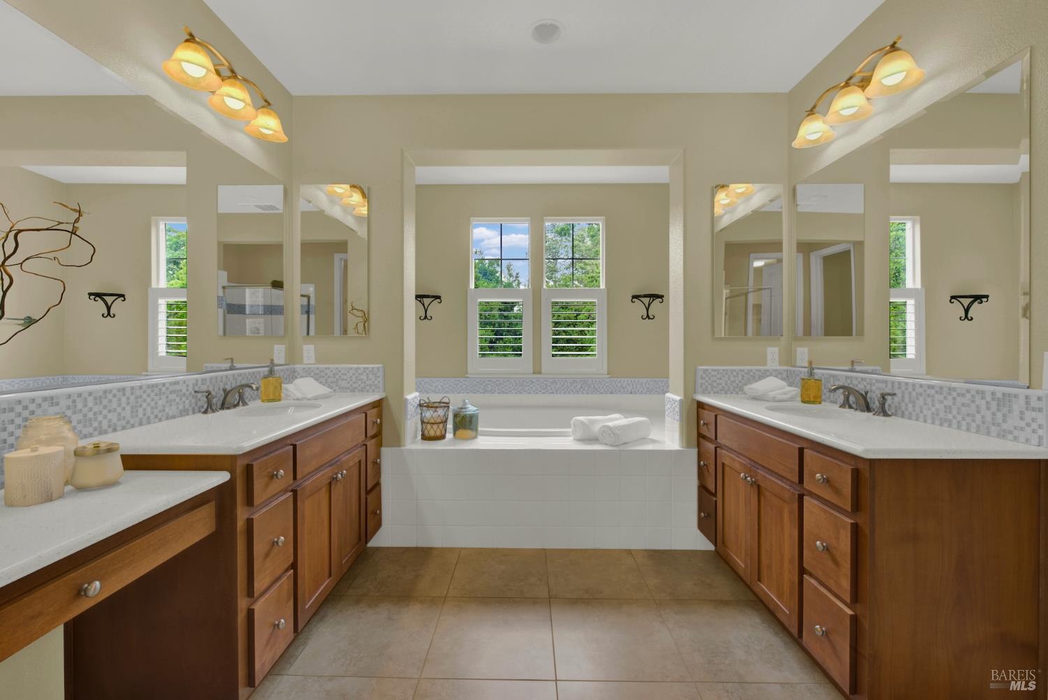 Detail Gallery Image 54 of 82 For 18 Riverton Ct, Napa,  CA 94558 - 4 Beds | 2/1 Baths