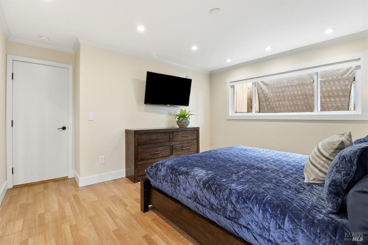 Detail Gallery Image 20 of 46 For 54 Manzanita Ave, Novato,  CA 94945 - 3 Beds | 2 Baths