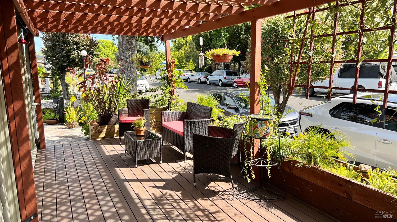 Detail Gallery Image 8 of 39 For 41 Cuernavaca Dr, Sonoma,  CA 95476 - 2 Beds | 2 Baths