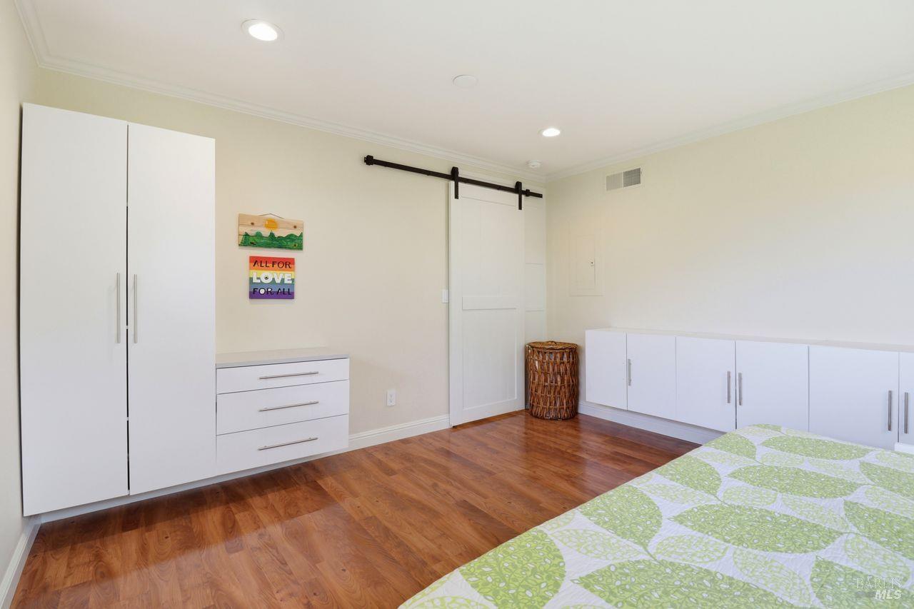 Detail Gallery Image 31 of 46 For 54 Manzanita Ave, Novato,  CA 94945 - 3 Beds | 2 Baths