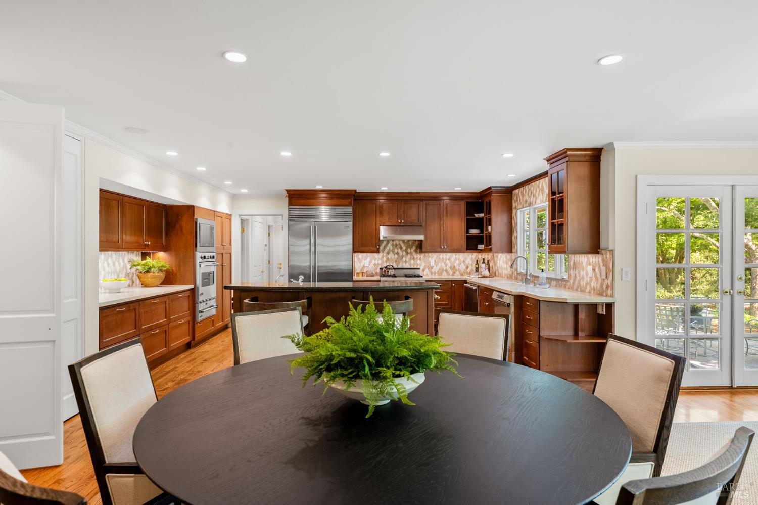 Detail Gallery Image 21 of 67 For 1670 Cabernet Ln, Saint Helena,  CA 94574 - 5 Beds | 5/1 Baths