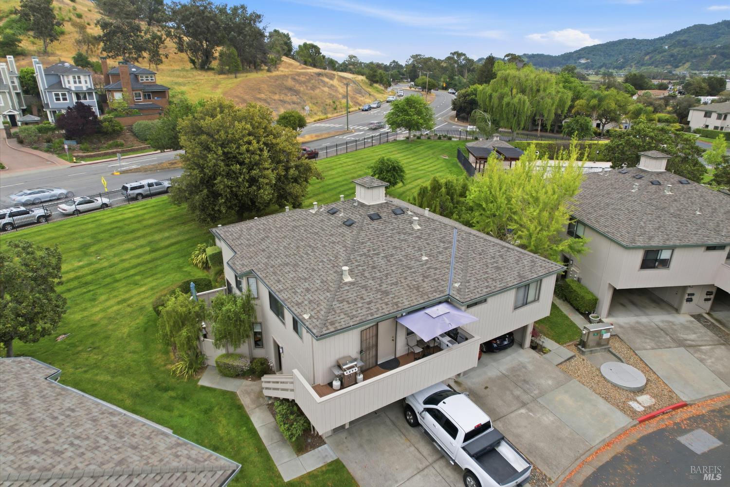 Detail Gallery Image 20 of 28 For 32 Dockside Cir, San Rafael,  CA 94903 - 2 Beds | 1 Baths