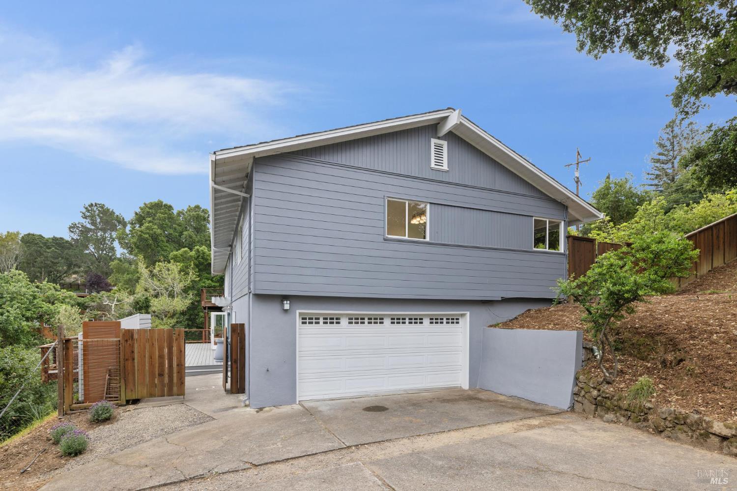 Detail Gallery Image 36 of 48 For 290 Stuyvesant Dr, San Anselmo,  CA 94960 - 4 Beds | 2/1 Baths