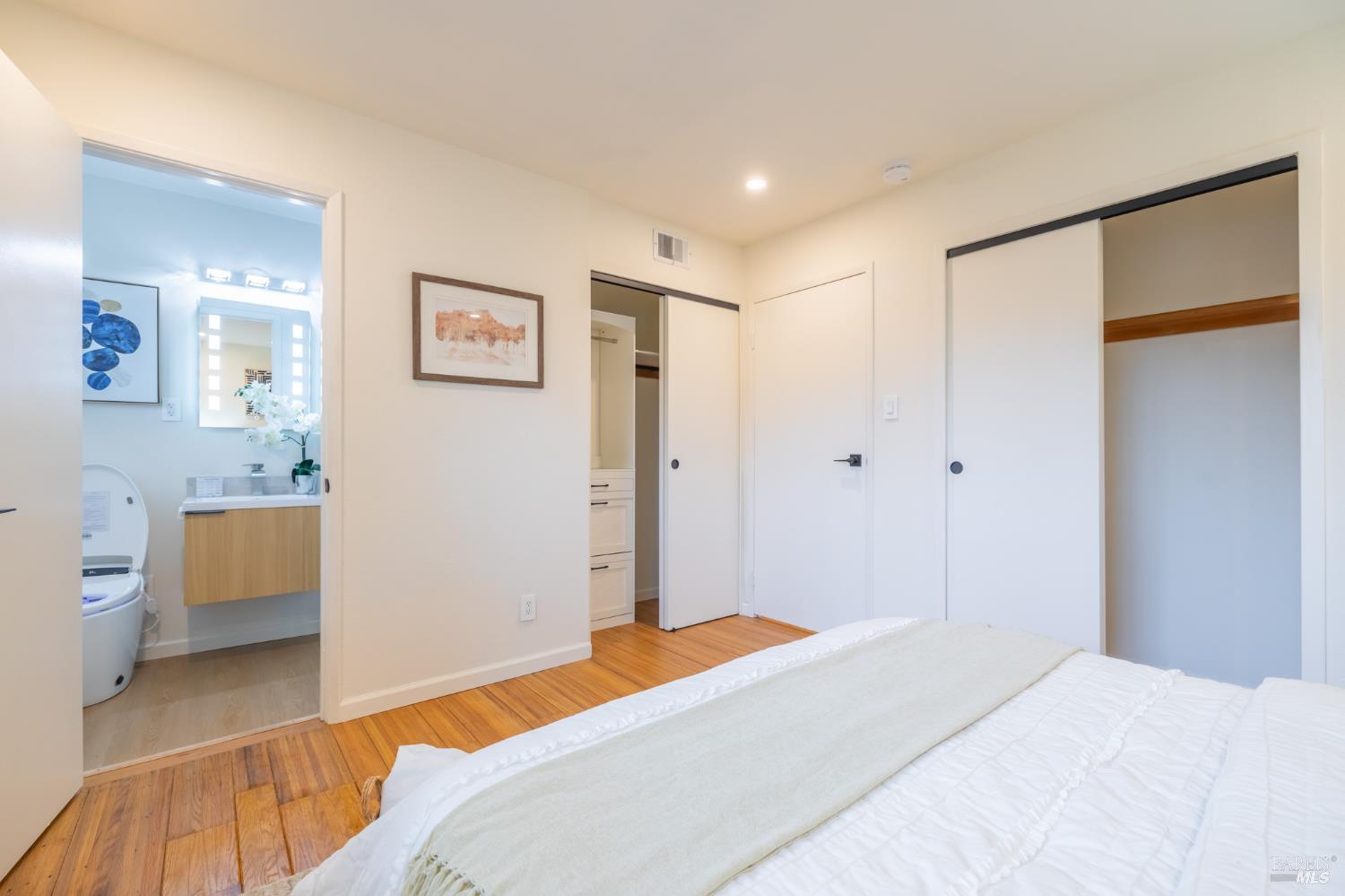 Detail Gallery Image 13 of 25 For 534 Rowland Blvd, Novato,  CA 94947 - 4 Beds | 2 Baths